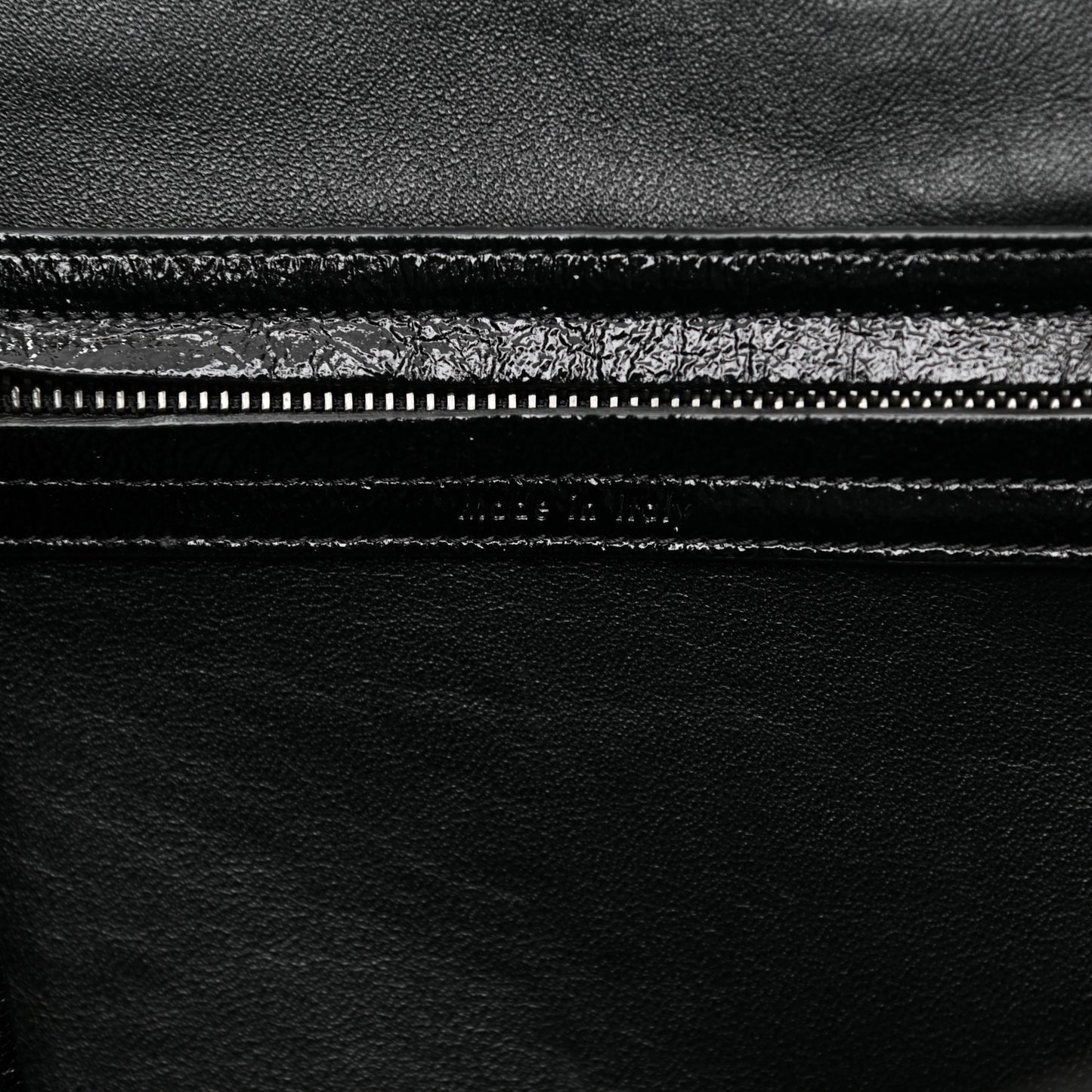 Shiny Goatskin Medium Phantom Luggage Black