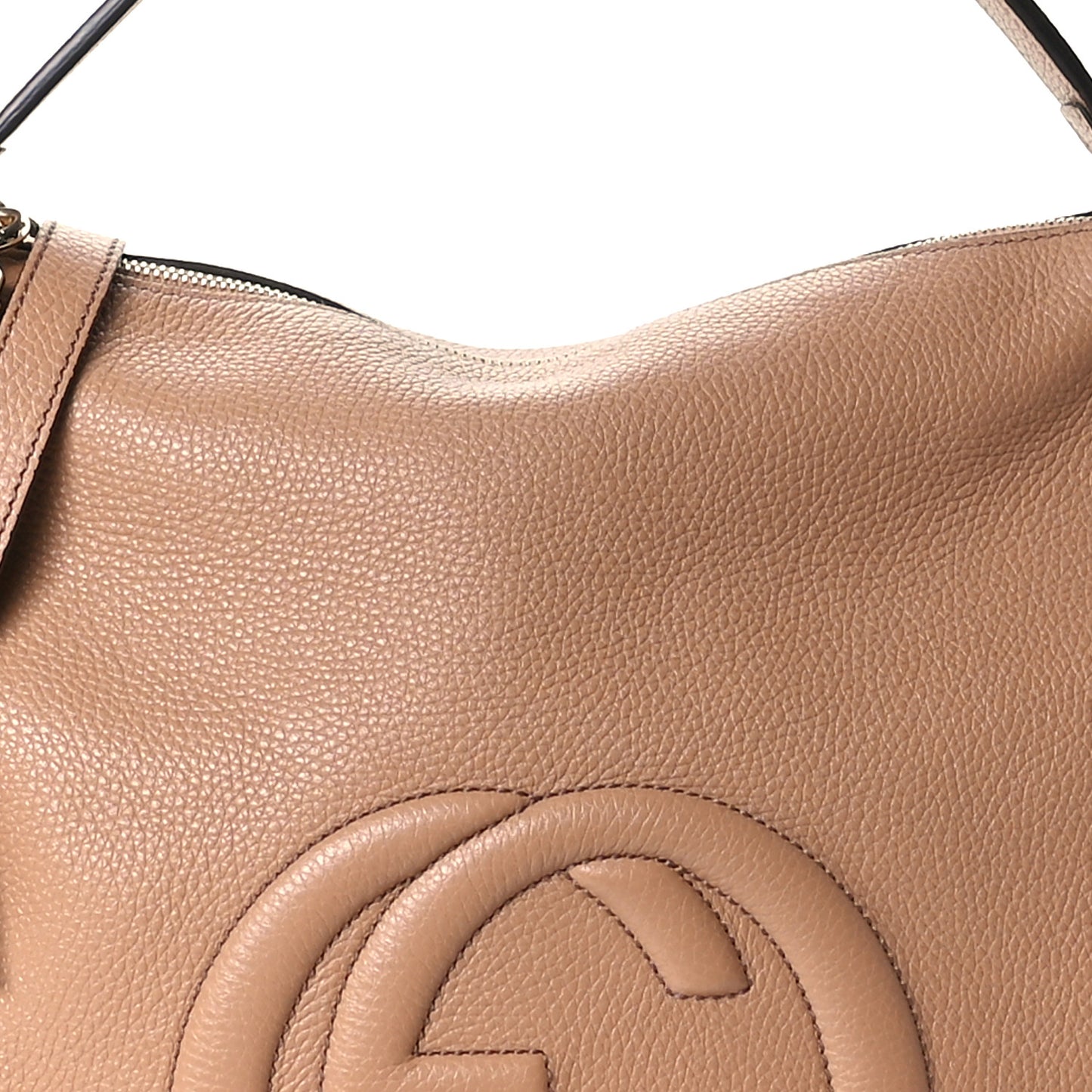 Pebbled Calfskin Large Soho Hobo Camelia