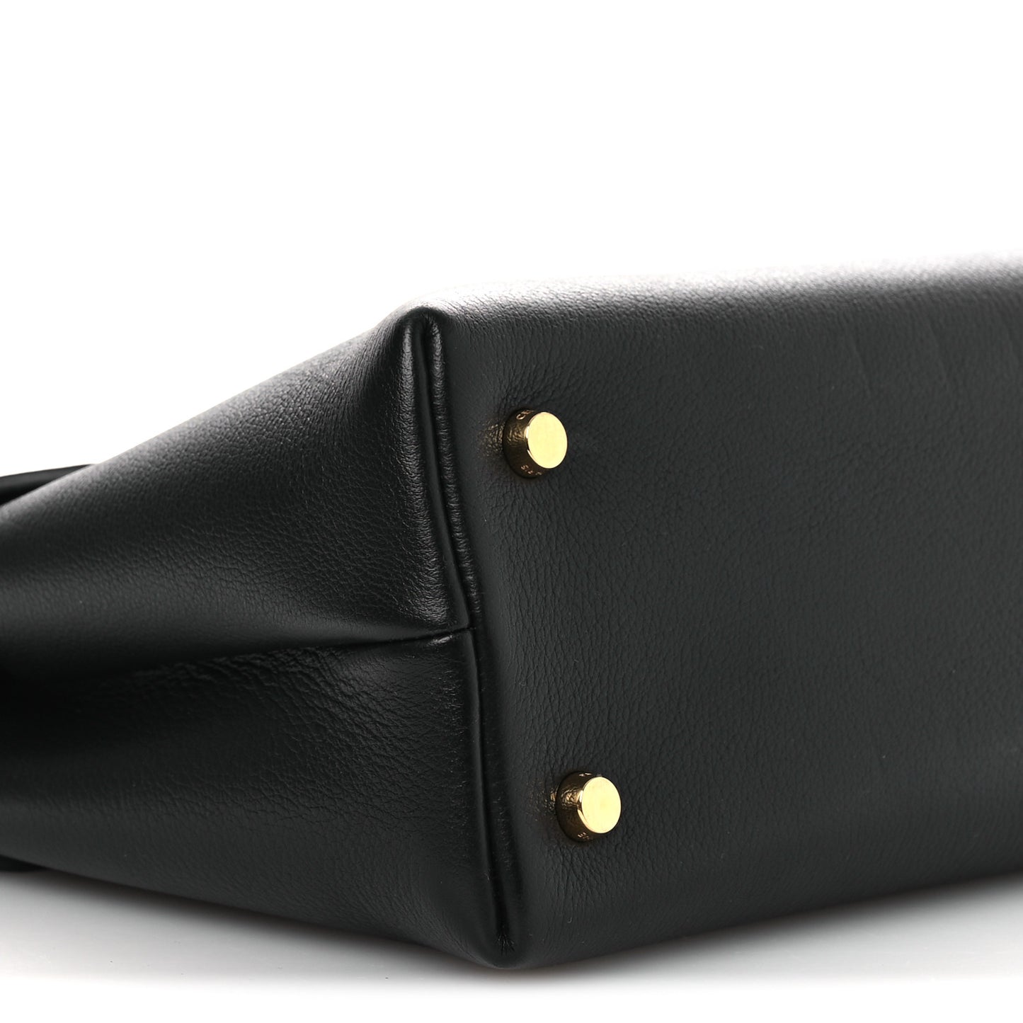 Supple Calfskin Medium Nino Black
