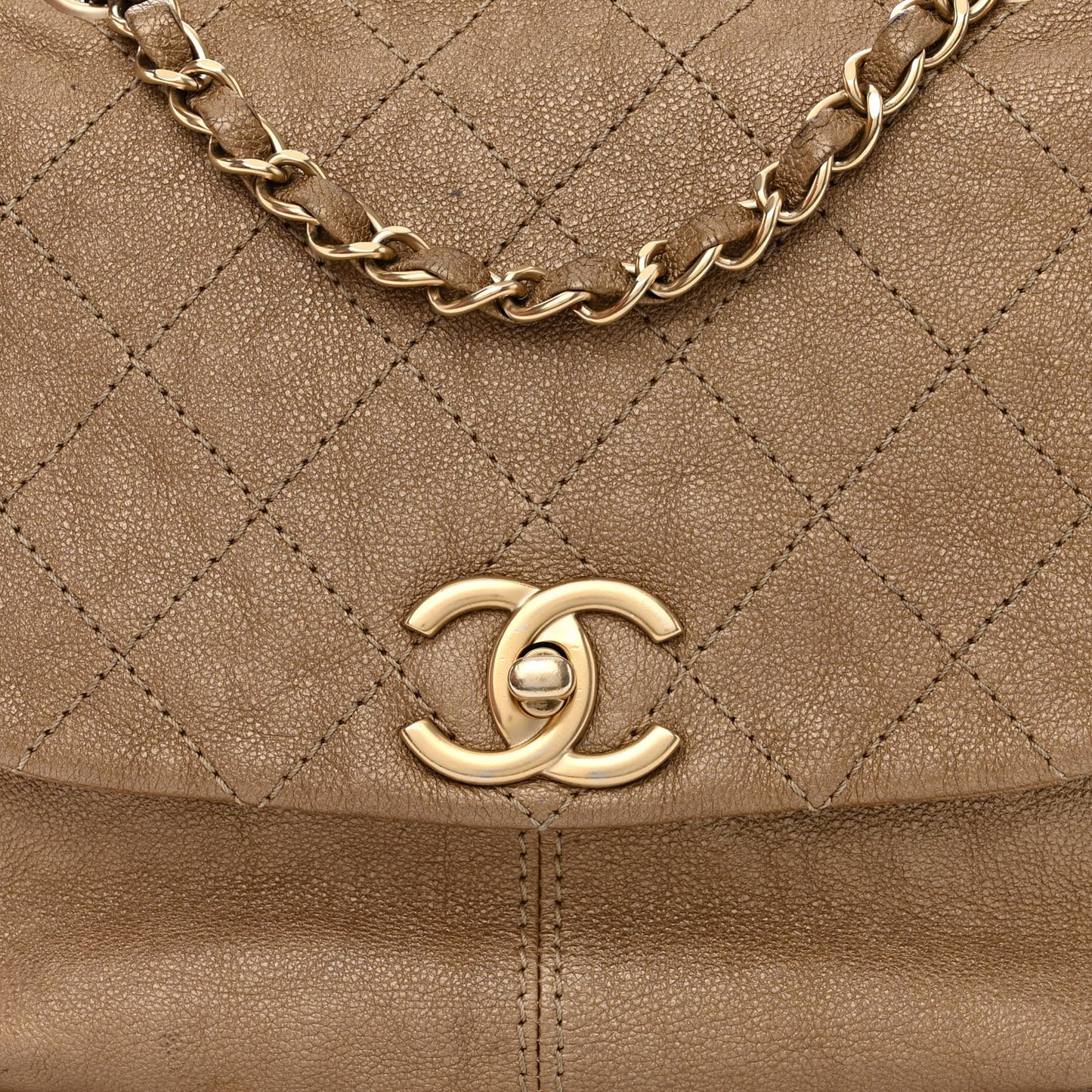 Metallic Calfskin Quilted Mini Trianon Messenger Flap Gold