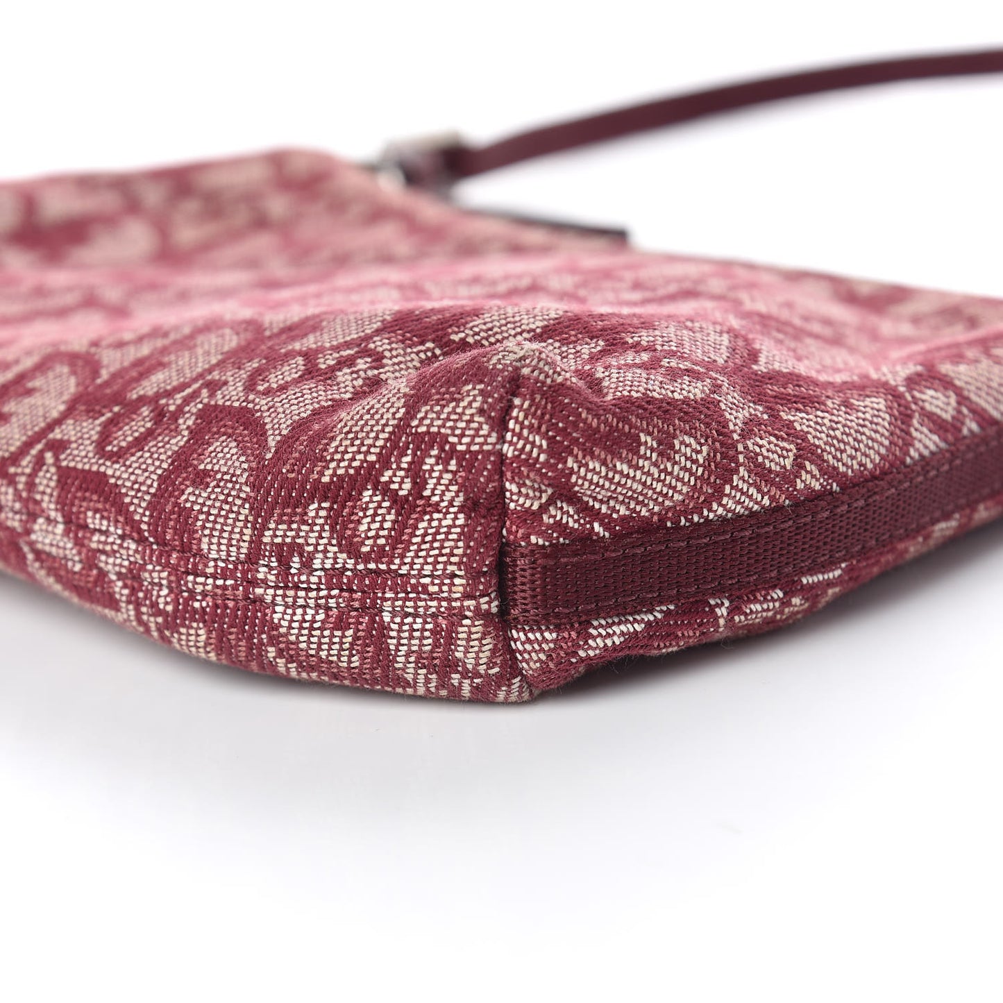 Monogram Shoulder Bag Pochette Burgundy