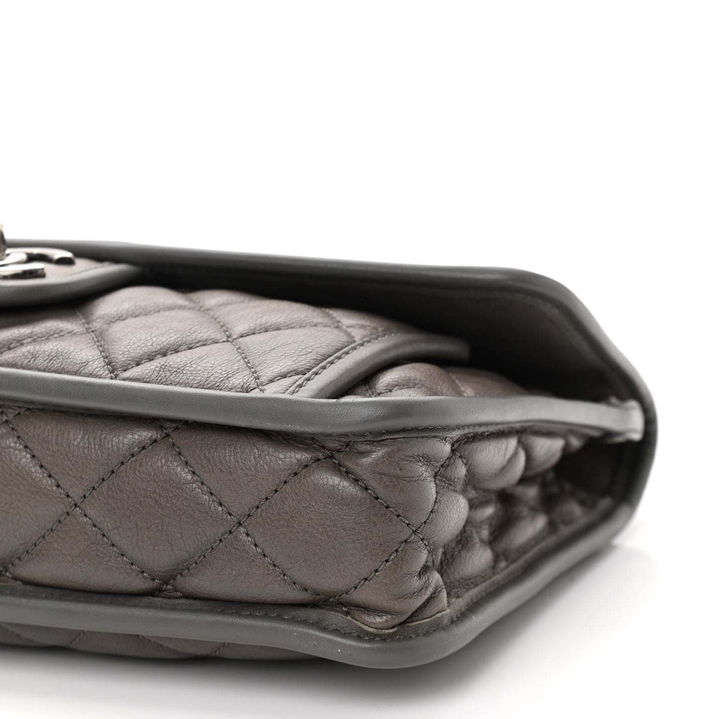 Calfskin Medium Casual Riviera Flap Dark Grey