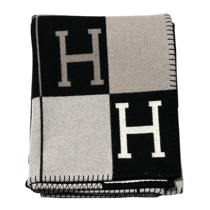 Hermes Wool Cashmere Avalon III Blanket Ecru Black 1 of 3