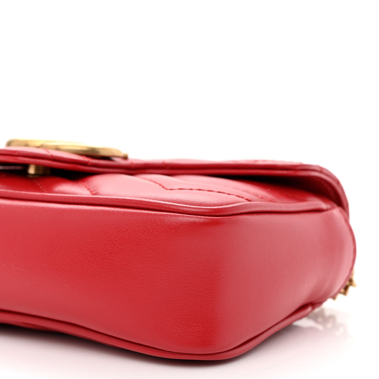 Calfskin Matelasse Super Mini GG Marmont Shoulder Bag Hibiscus Red