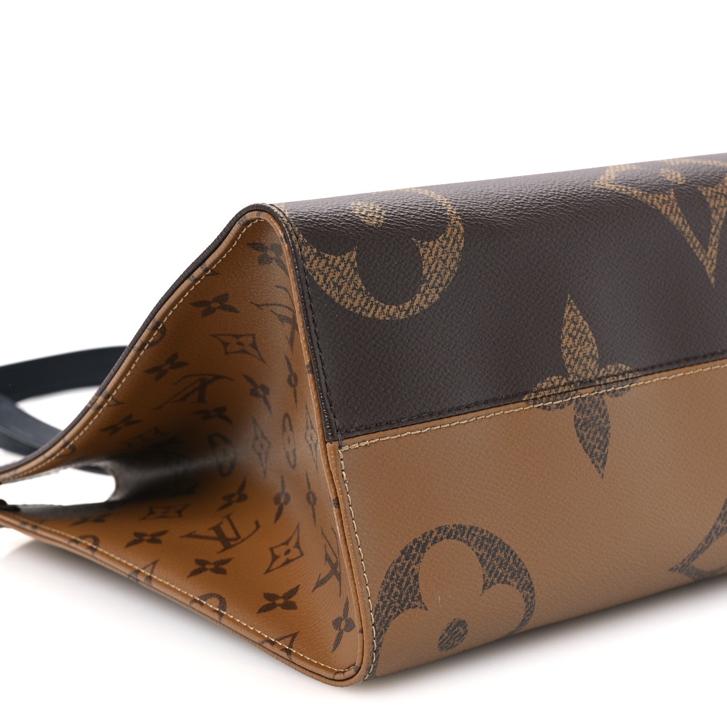 Louis Vuitton Reverse Monogram Giant Onthego MM 8 of 9