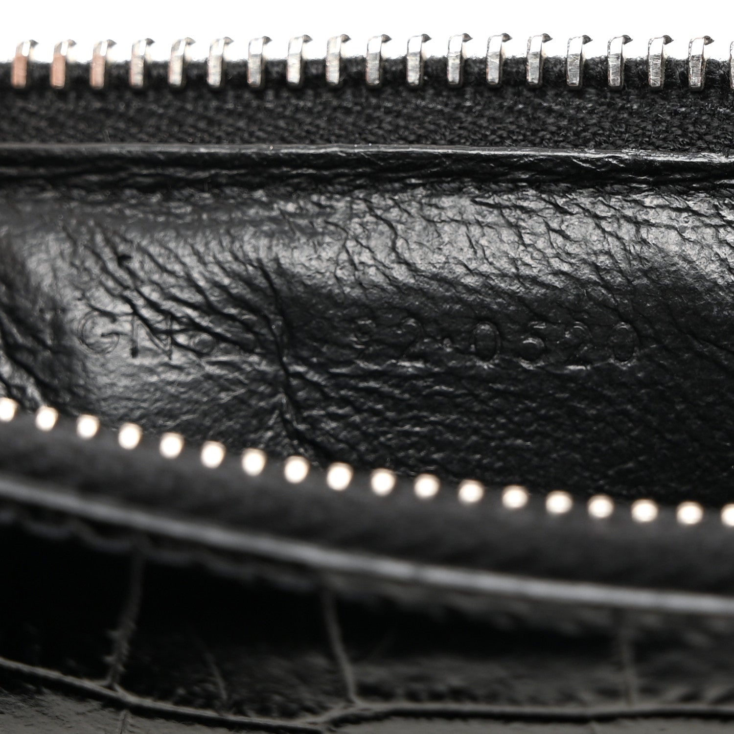 Saint Laurent Calfskin Crocodile Embossed 5 Fragments Zip Card Case Black 7 of 8