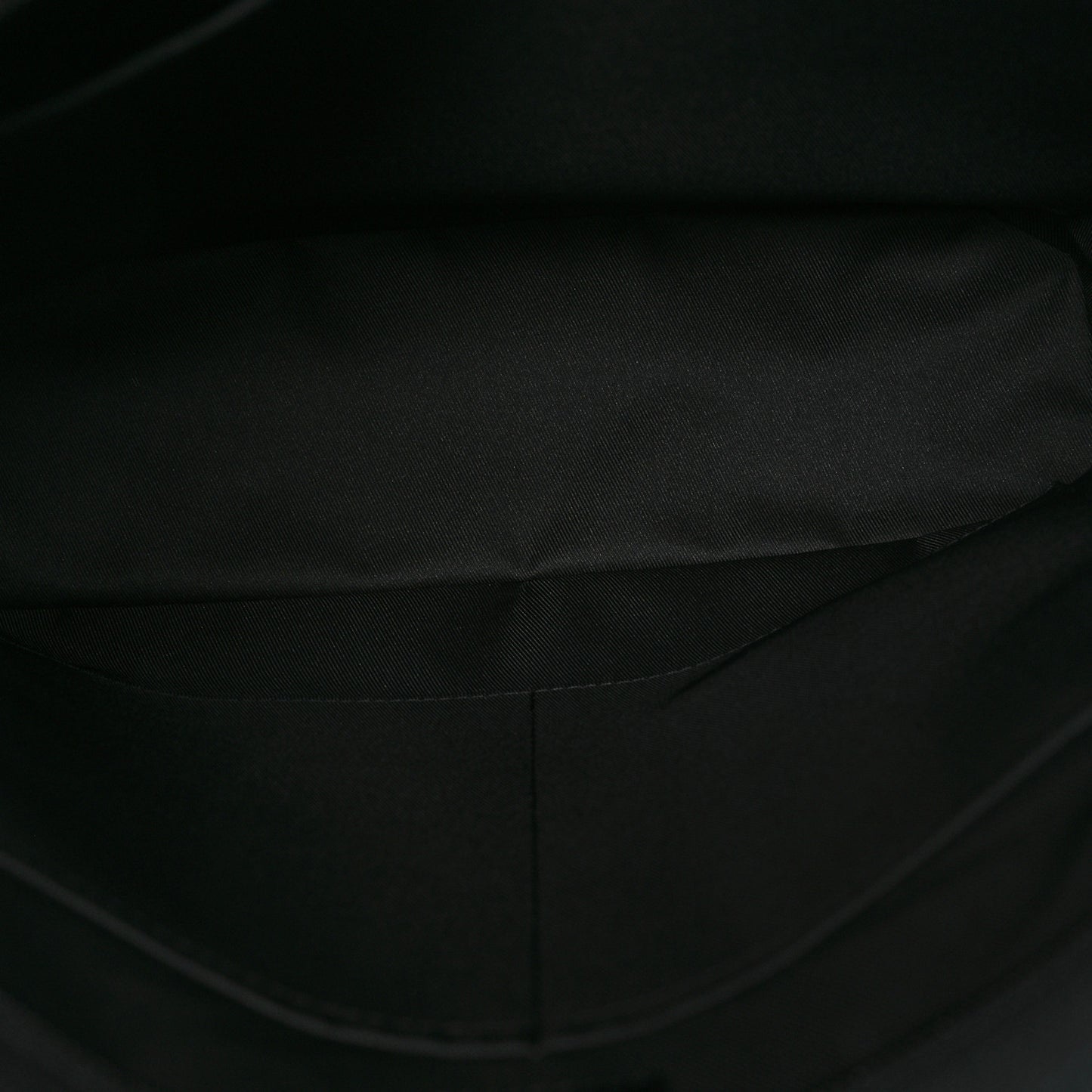 Taurillon Christopher Tote Black