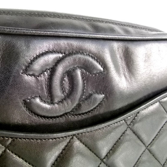 Vintage Quilted Leather Tassel Camera Case Black