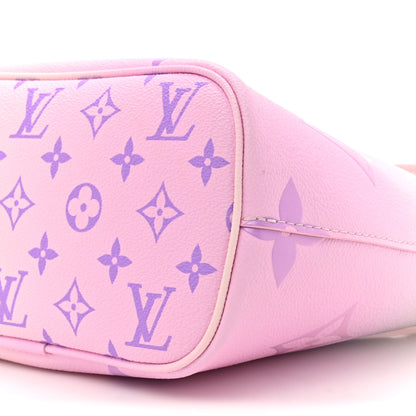 Louis Vuitton Monogram Giant Spring In The City Marshmallow Hobo PM Sunrise Pastel 8 of 11