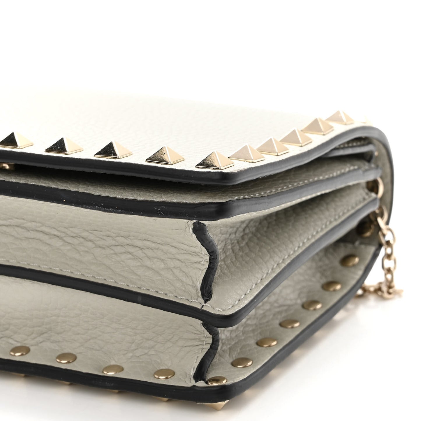 Pebbled Calfskin Rockstud Wallet on Chain Opal Grey
