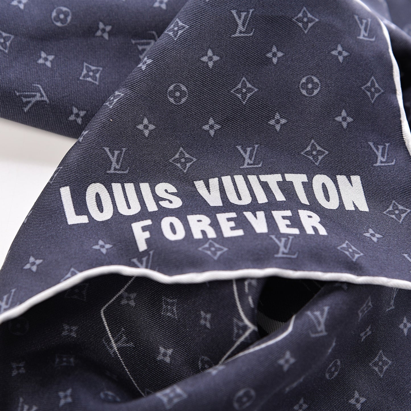 Silk Monogram Vivienne Pocket Square