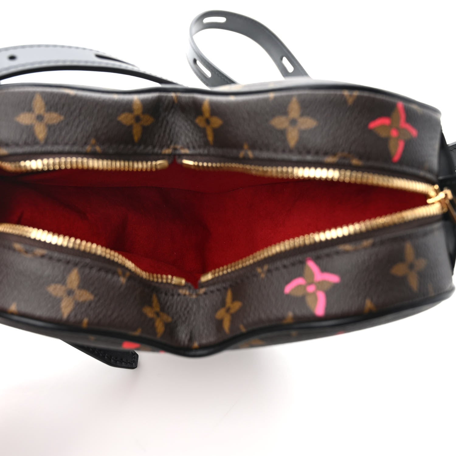 Louis Vuitton Monogram Fall In Love Sac Coeur 5 of 8