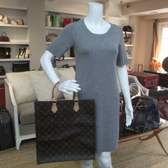 Monogram Sac Plat