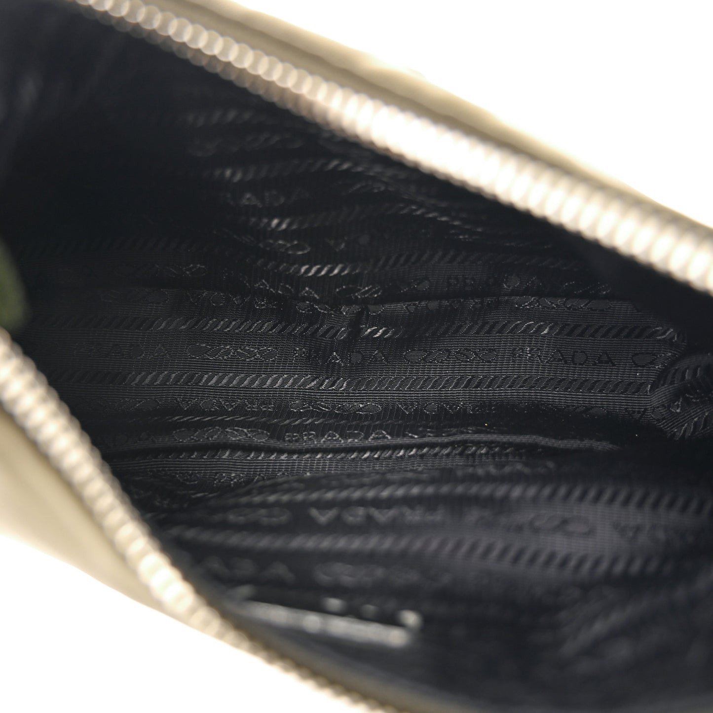 Tessuto Nylon Saffiano Mini Re-Edition 2005 Bag Mimetico
