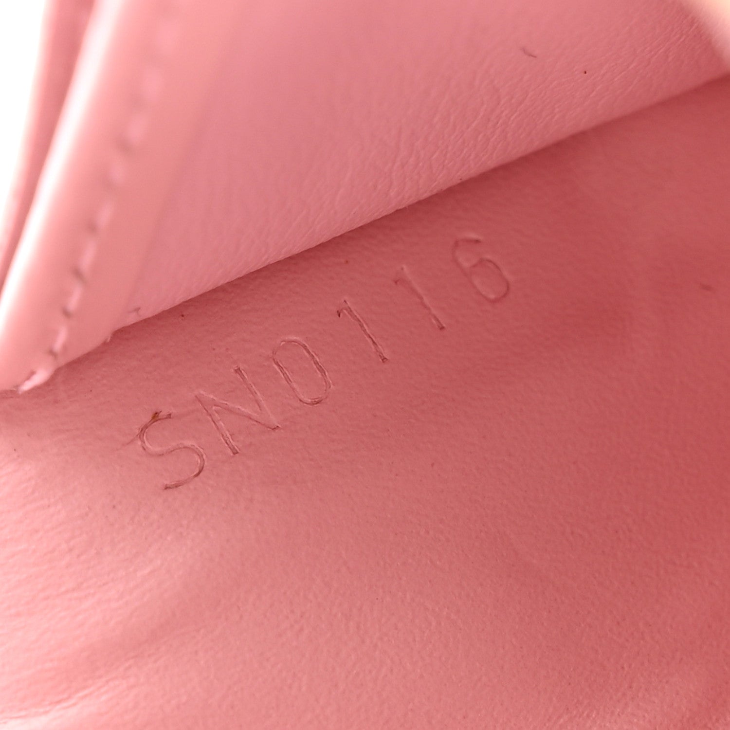 Louis Vuitton Vernis Sarah Compact Wallet Rose Ballerine 7 of 7