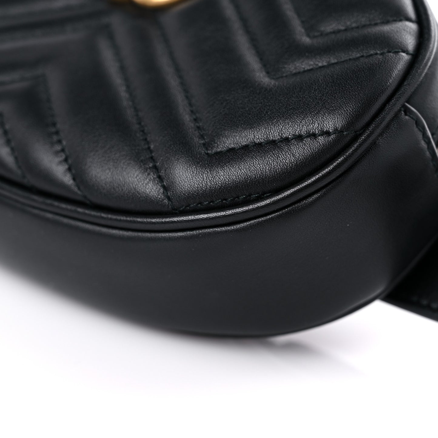 Calfskin Matelasse GG Marmont Belt Bag 85 34 Black