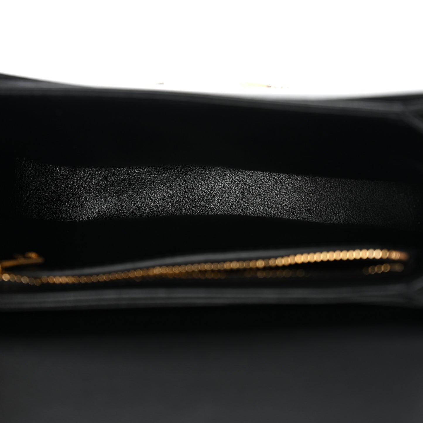 Shiny Calfskin Besace Clea Triomphe Black