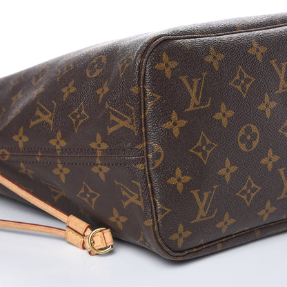 Louis Vuitton Monogram Neverfull MM 8 of 19