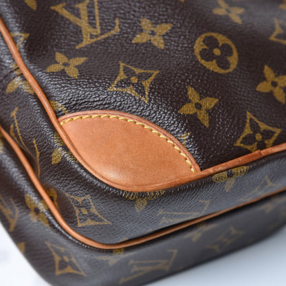 Louis Vuitton Monogram Amazone 12 of 12