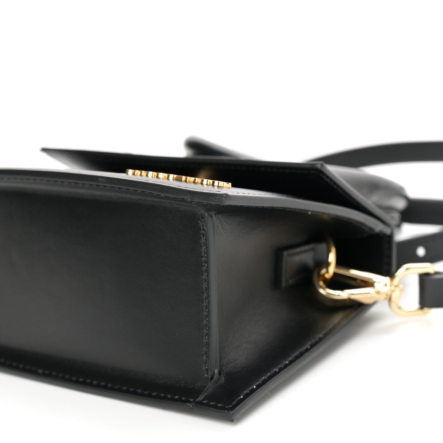 Smooth Calfskin Le Chiquito Noeud Black