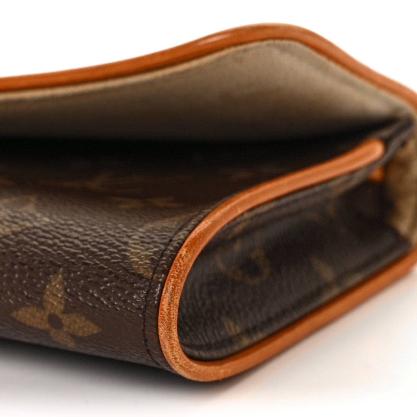 Monogram Pochette Twin PM