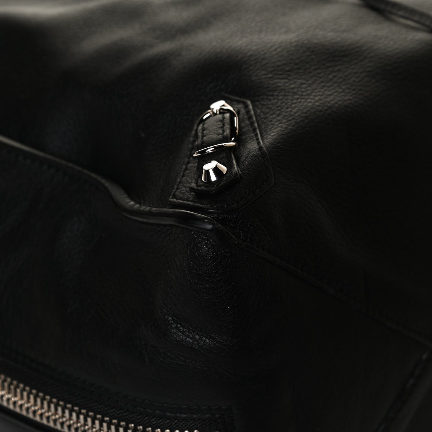 Supple Calfskin Papier A4 Zip Around Tote Black