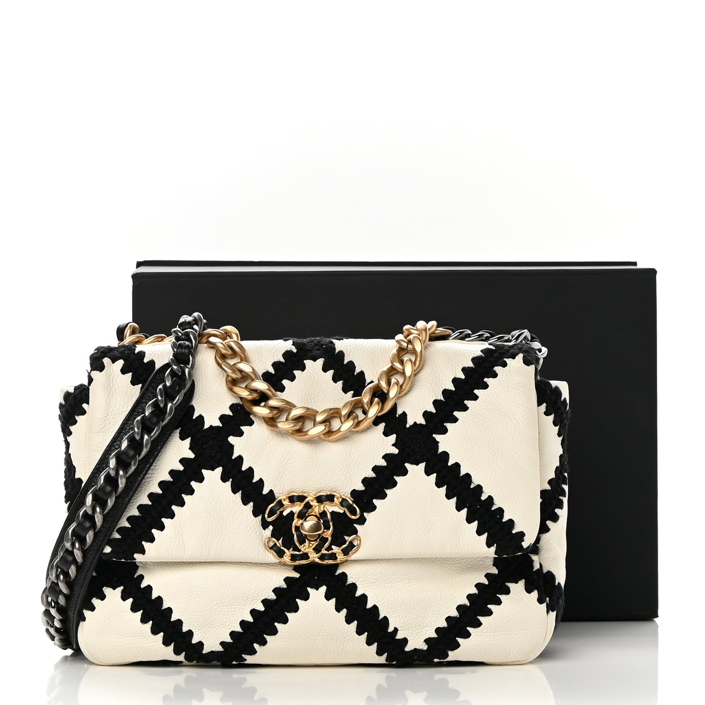 Calfskin Crochet Medium Chanel 19 Flap White Black