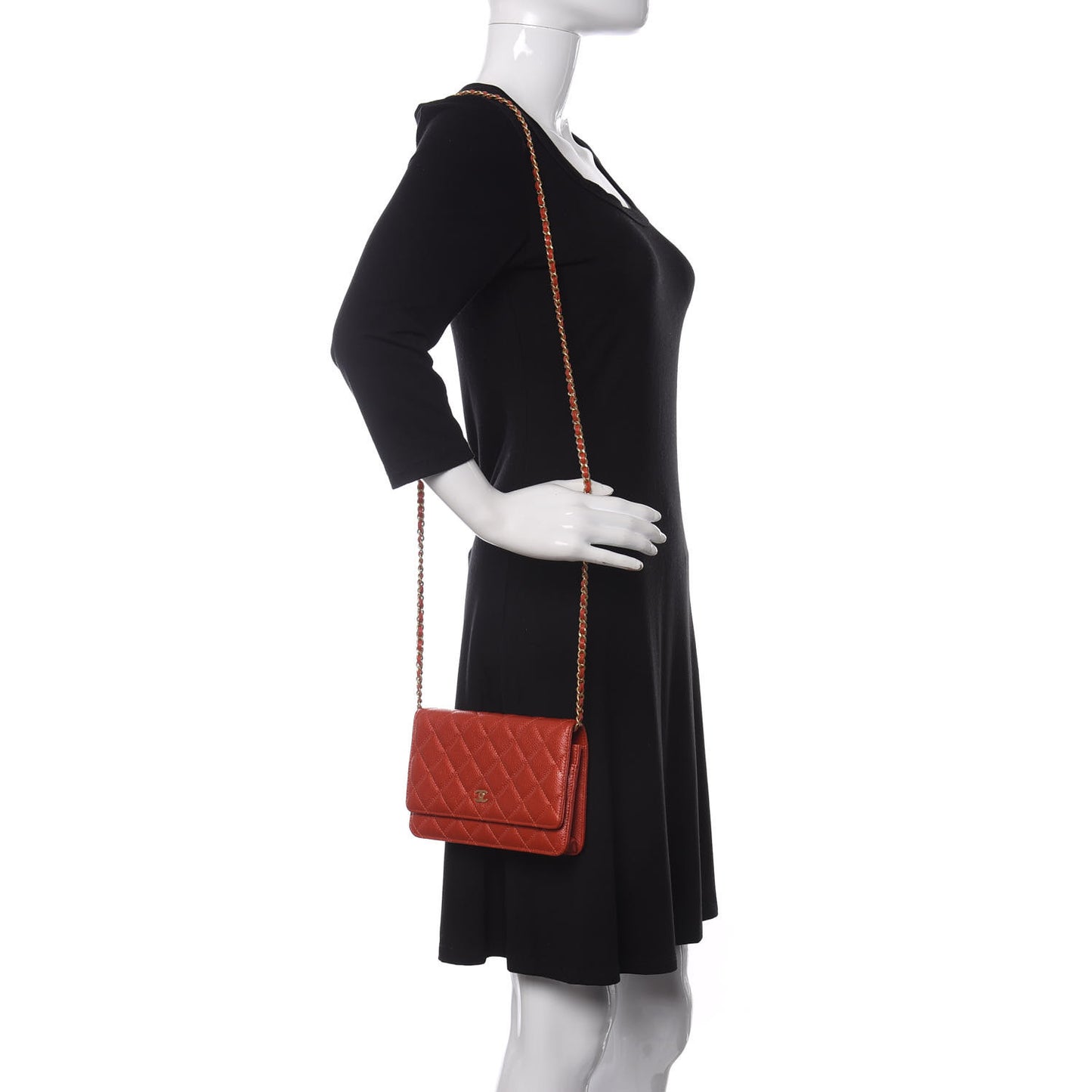 Pearly Caviar Quilted Wallet On Chain WOC Orange