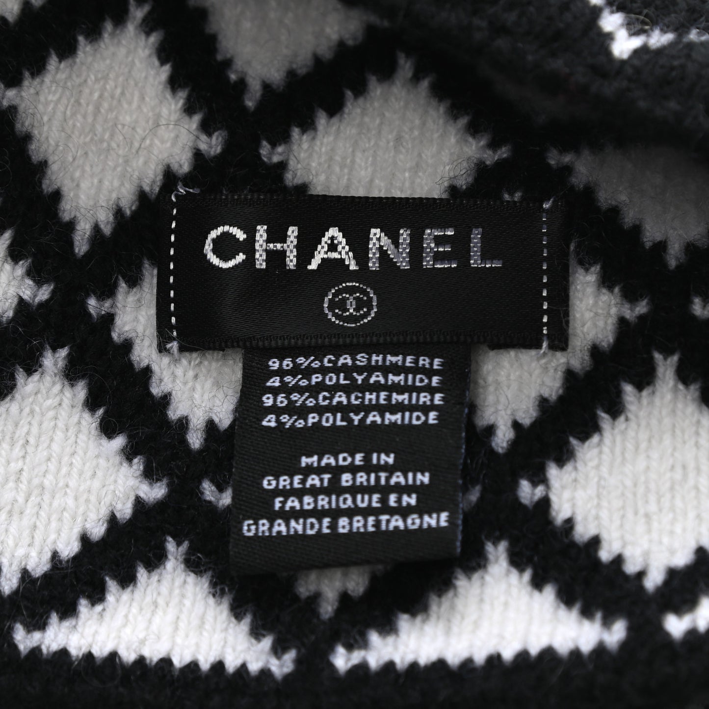 Cashmere CC Beanie Hat Black White