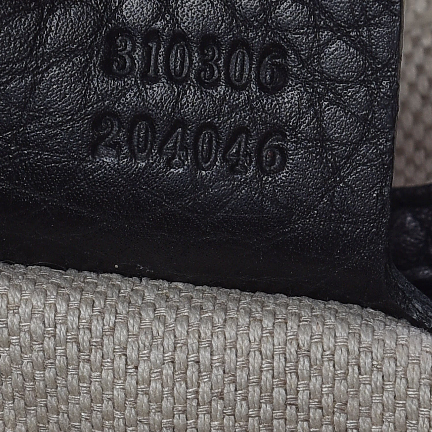 Gucci Pebbled Calfskin Large Soho Chain Shoulder Bag Black 10 of 13