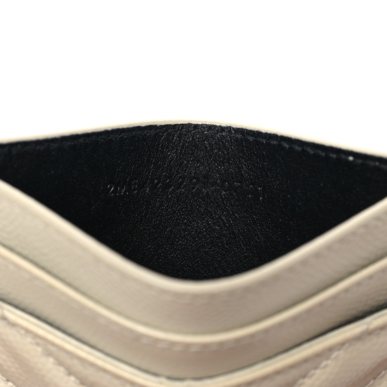 Saint Laurent Grain De Poudre Matelasse Chevron Monogram Credit Card Case Crema Soft 7 of 9