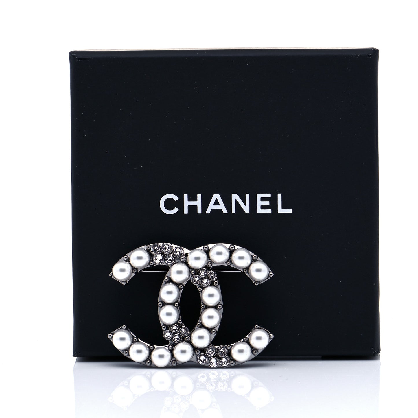 Pearl Crystal CC Brooch Silver