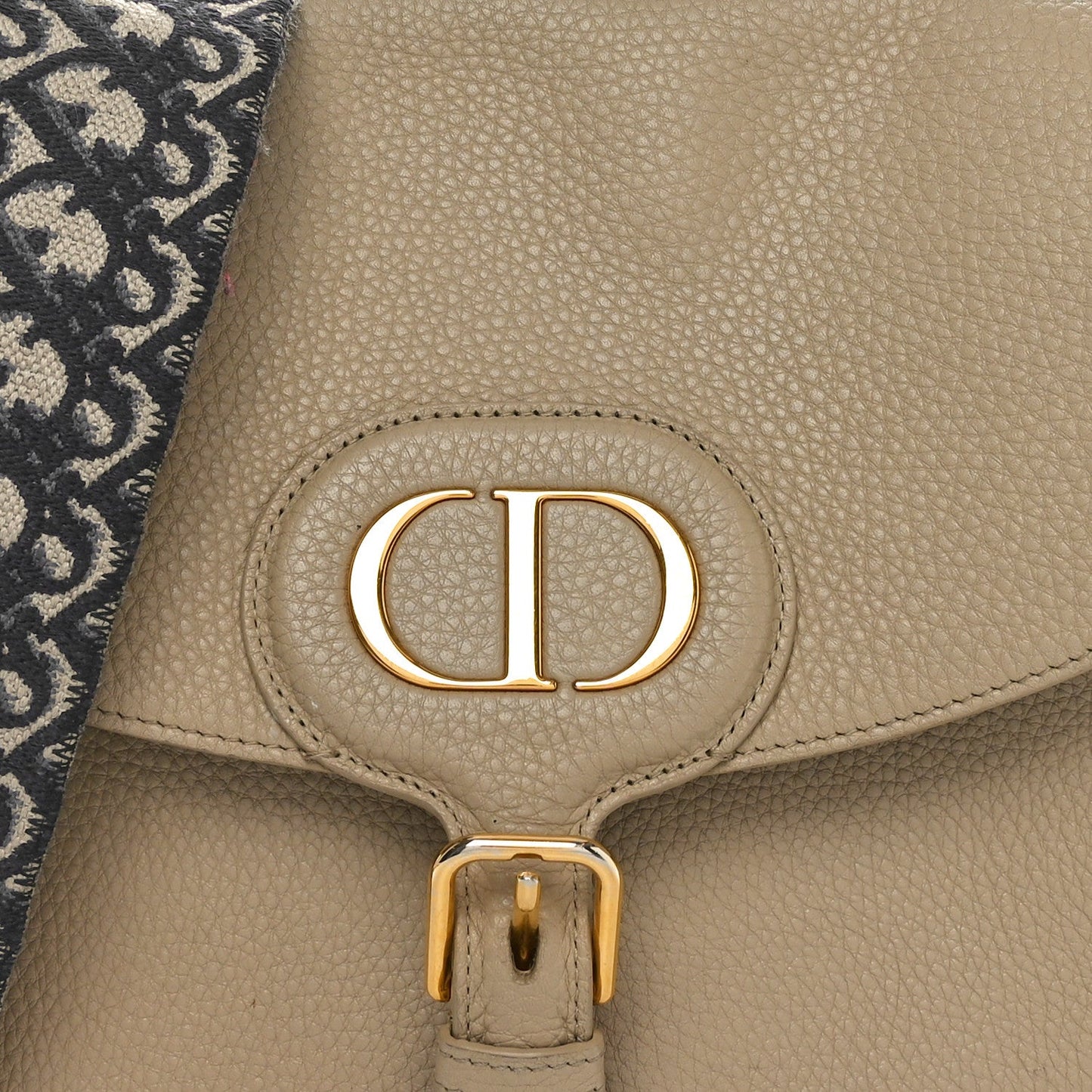 Grained Calfskin Large Bobby Flap Beige