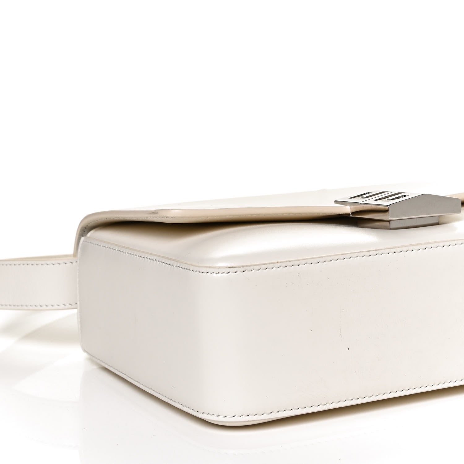 Givenchy Box Calfskin Medium 4G Shoulder Bag Ivory 11 of 14