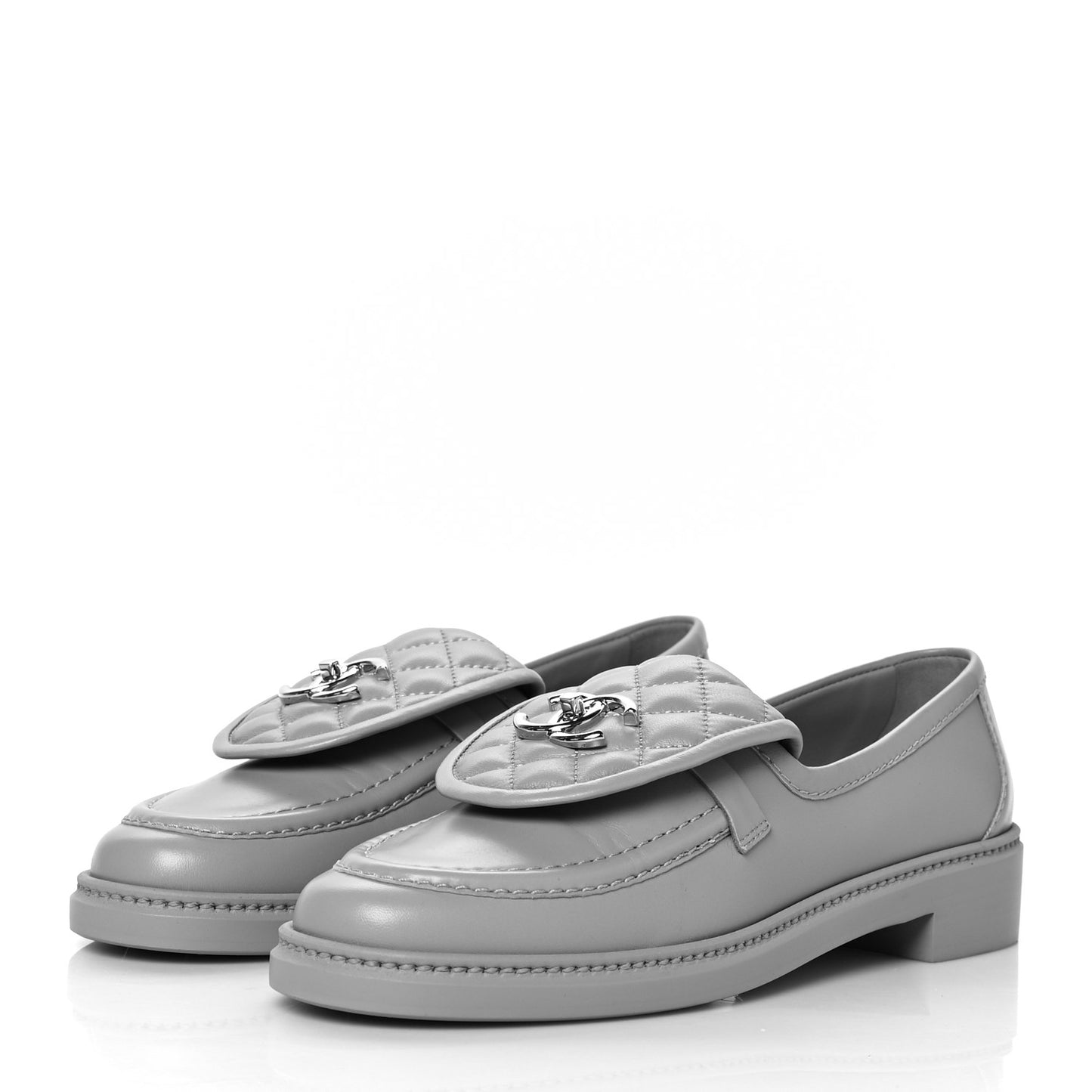 Lambskin Quilted CC Turnlock Loafers 39.5 Grey