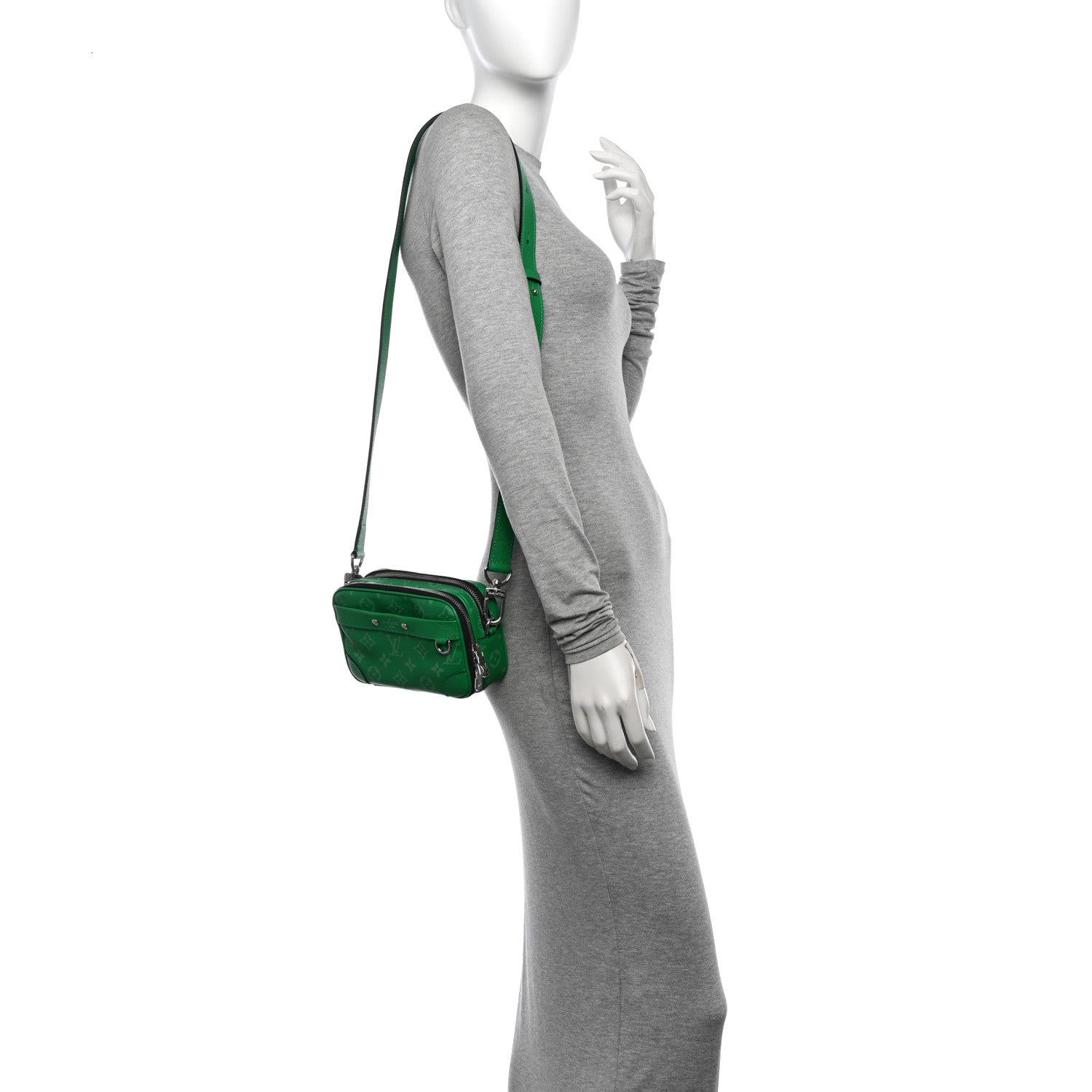 Louis Vuitton Taigarama Alpha Wearable Wallet Cactus Green 2 of 10