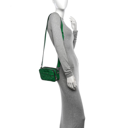 Louis Vuitton Taigarama Alpha Wearable Wallet Cactus Green 2 of 10