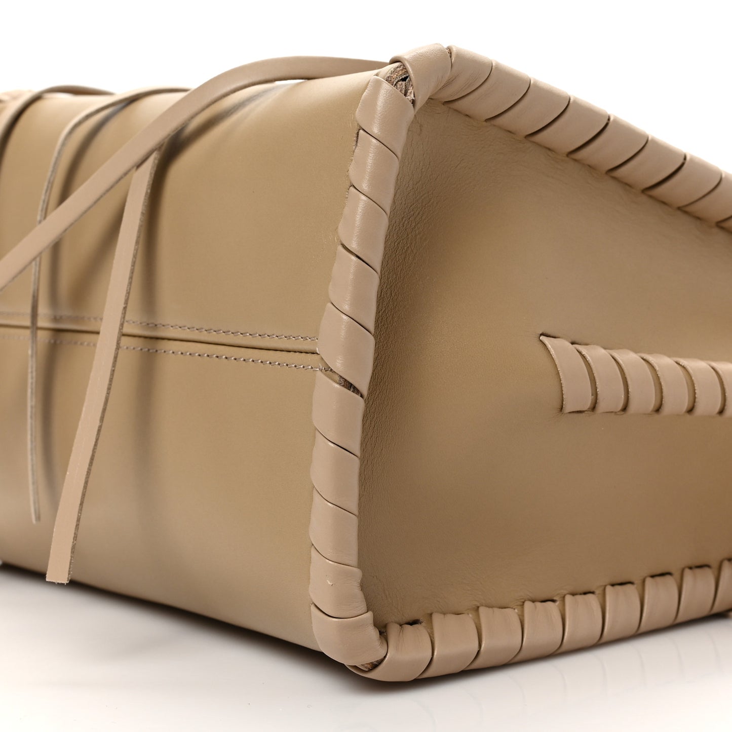 Calfskin Small Mony Tote Argil Brown