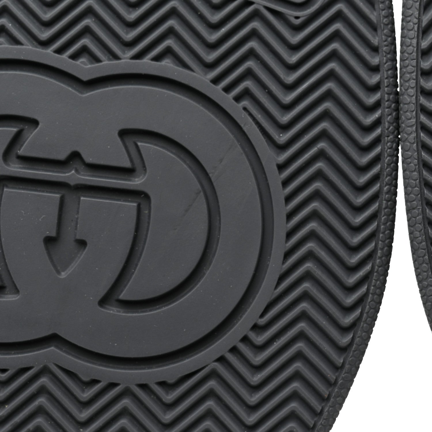 Gucci Textured Dollar Calfskin GG Supreme Monogram Mens Chunky Sneakers 12 Graphite Grey Black Grey 8 of 9