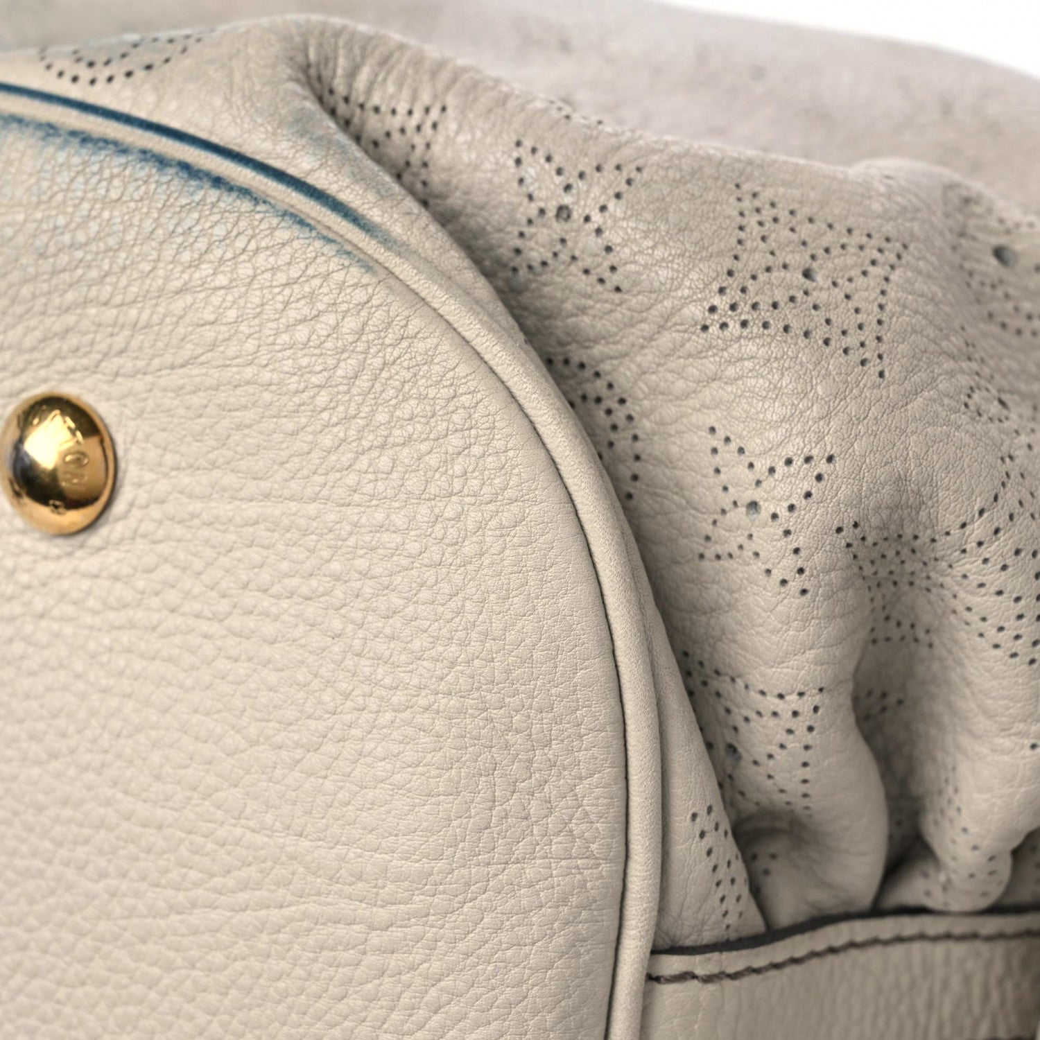 Louis Vuitton Mahina XL Ivory 14 of 29