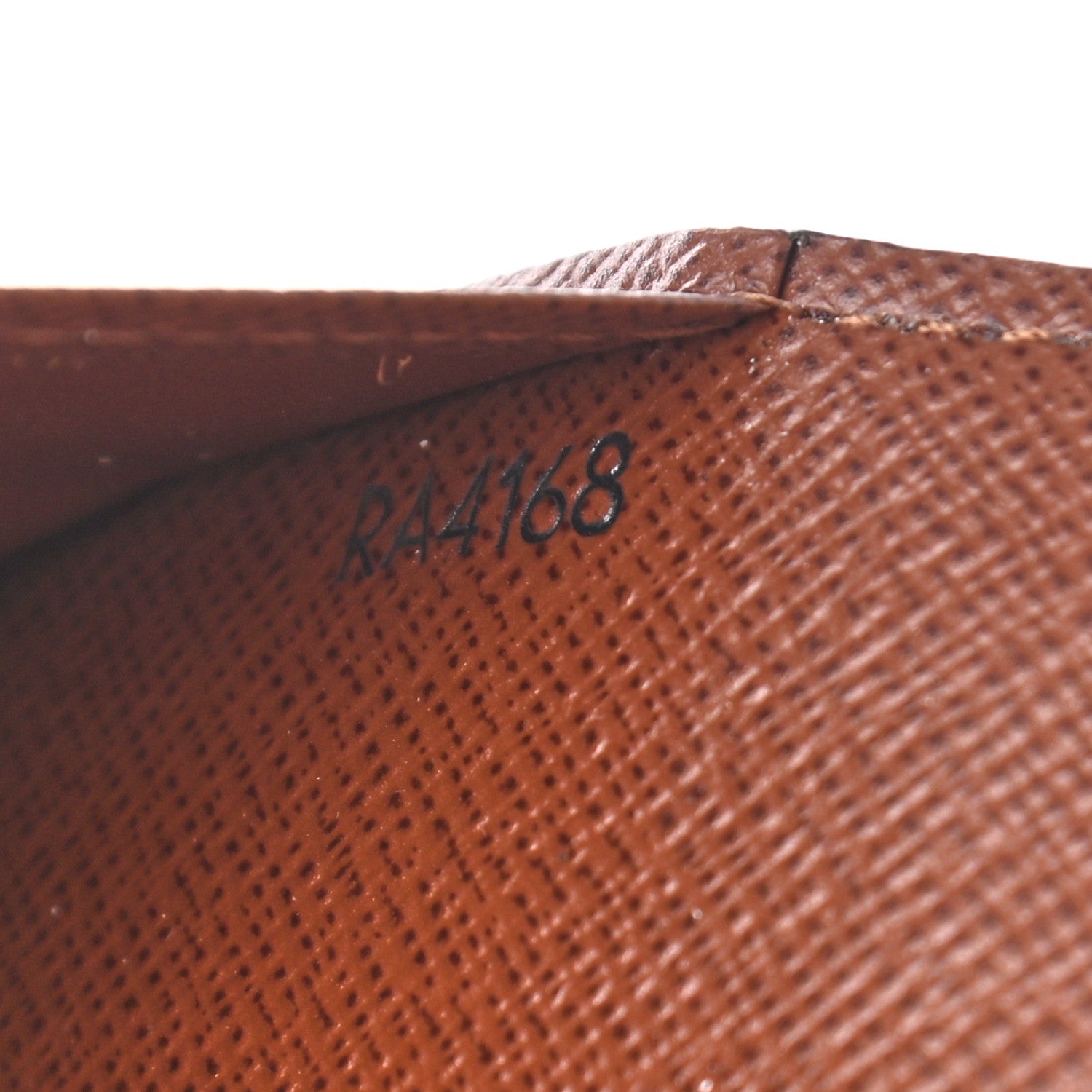 Louis Vuitton Monogram Medium Ring Agenda Cover 7 of 7