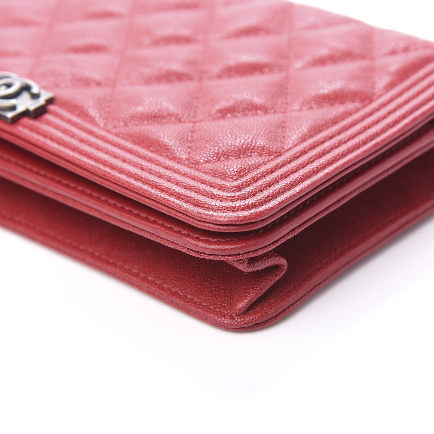 Caviar Quilted Boy Wallet On Chain WOC Red