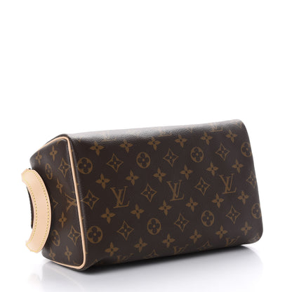 Louis Vuitton Monogram Dopp Kit Toilet Pouch 3 of 10