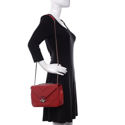 Chanel Caviar Macro Chevron Single Flap Red 2 of 10