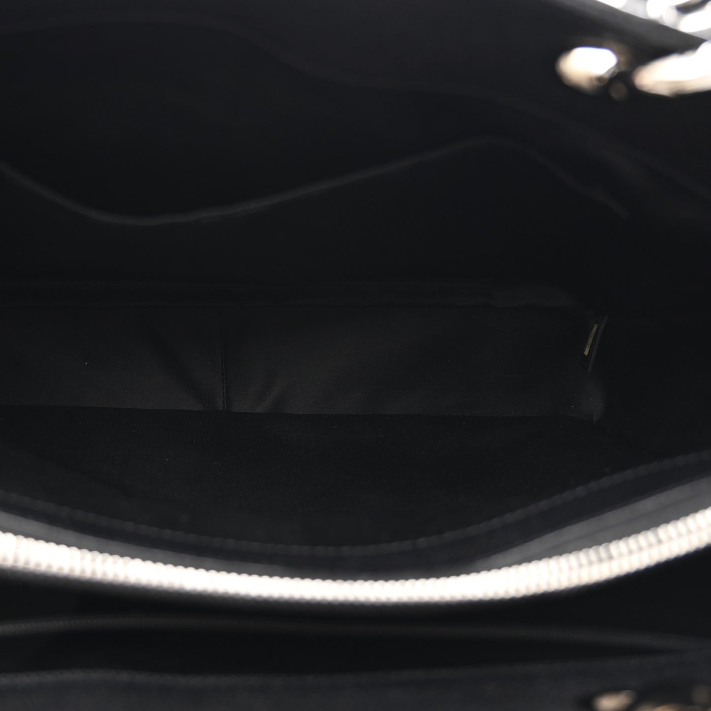 Caviar Quilted Grand Shopping Tote GST Black