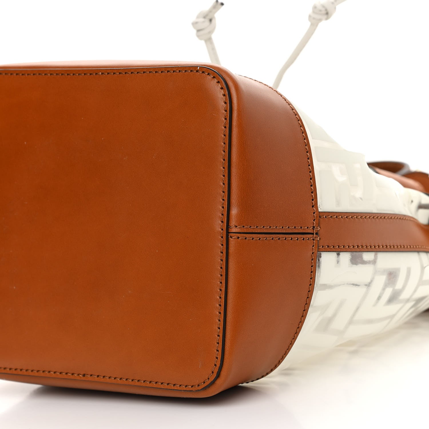 Fendi TPU FF Vitello Aura F is Fendi Grande Mon Tresor Bucket Bag White Cuoio 11 of 21
