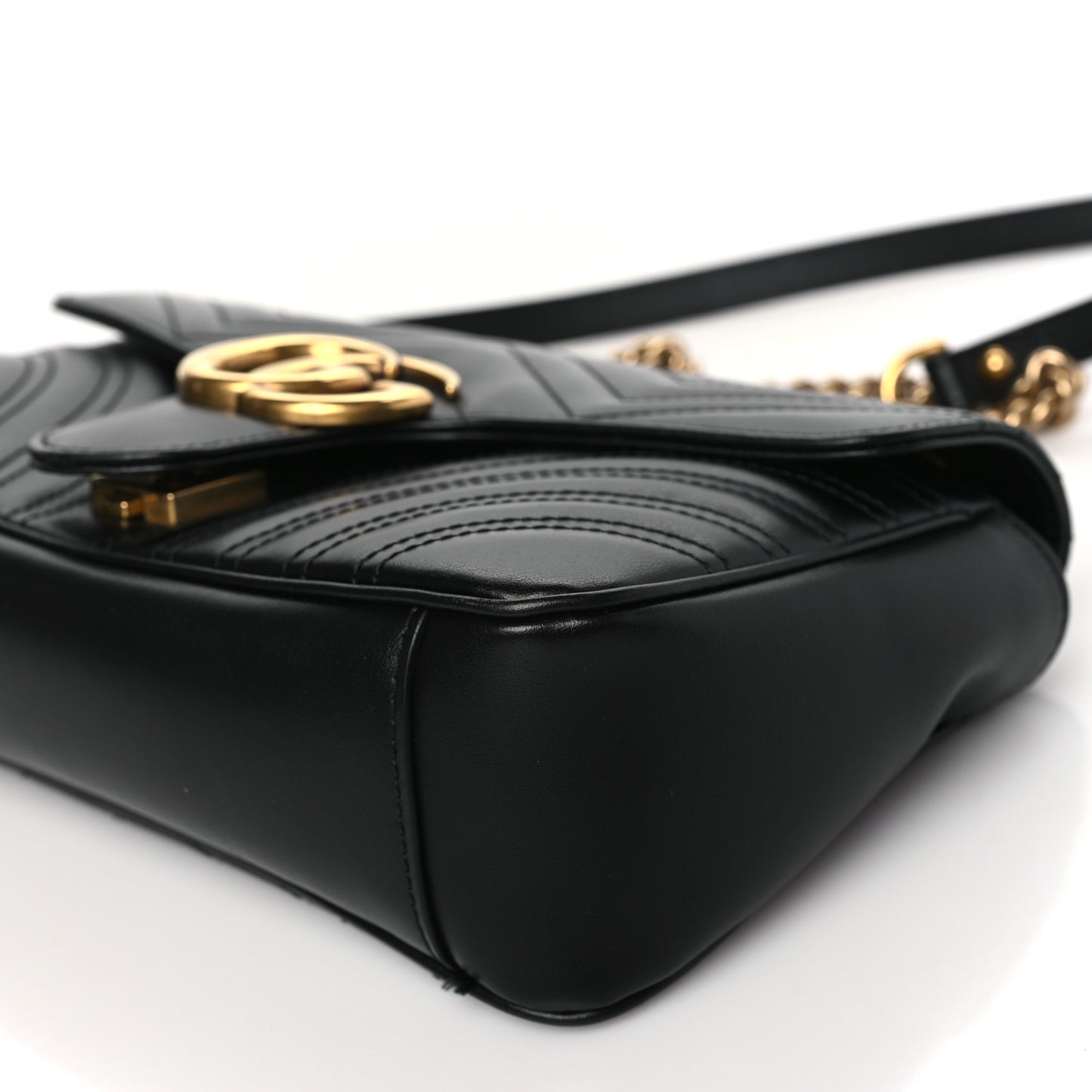 Calfskin Matelasse Small GG Marmont Shoulder Bag Black