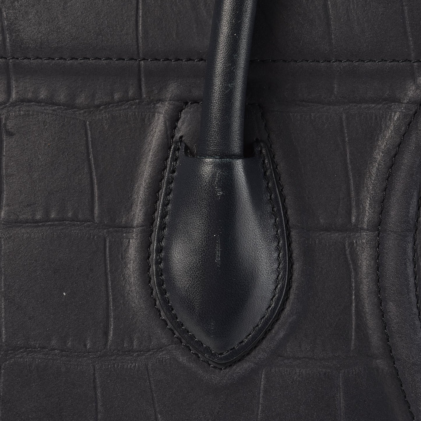 Crocodile Embossed Nubuck Medium Phantom Luggage Navy