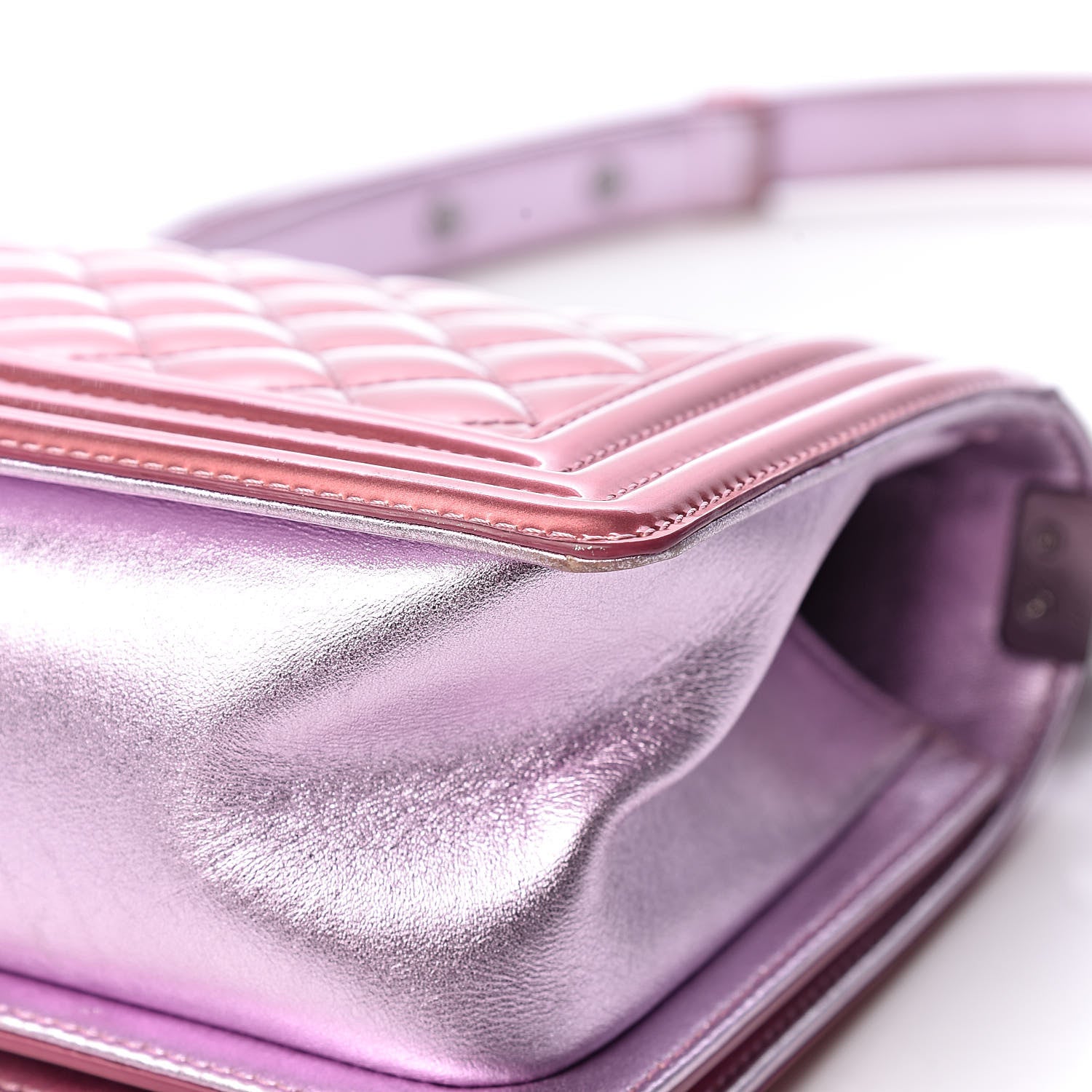 Chanel Metallic Patent Calfskin Quilted Medium Boy Flap Light Pink 16 of 17