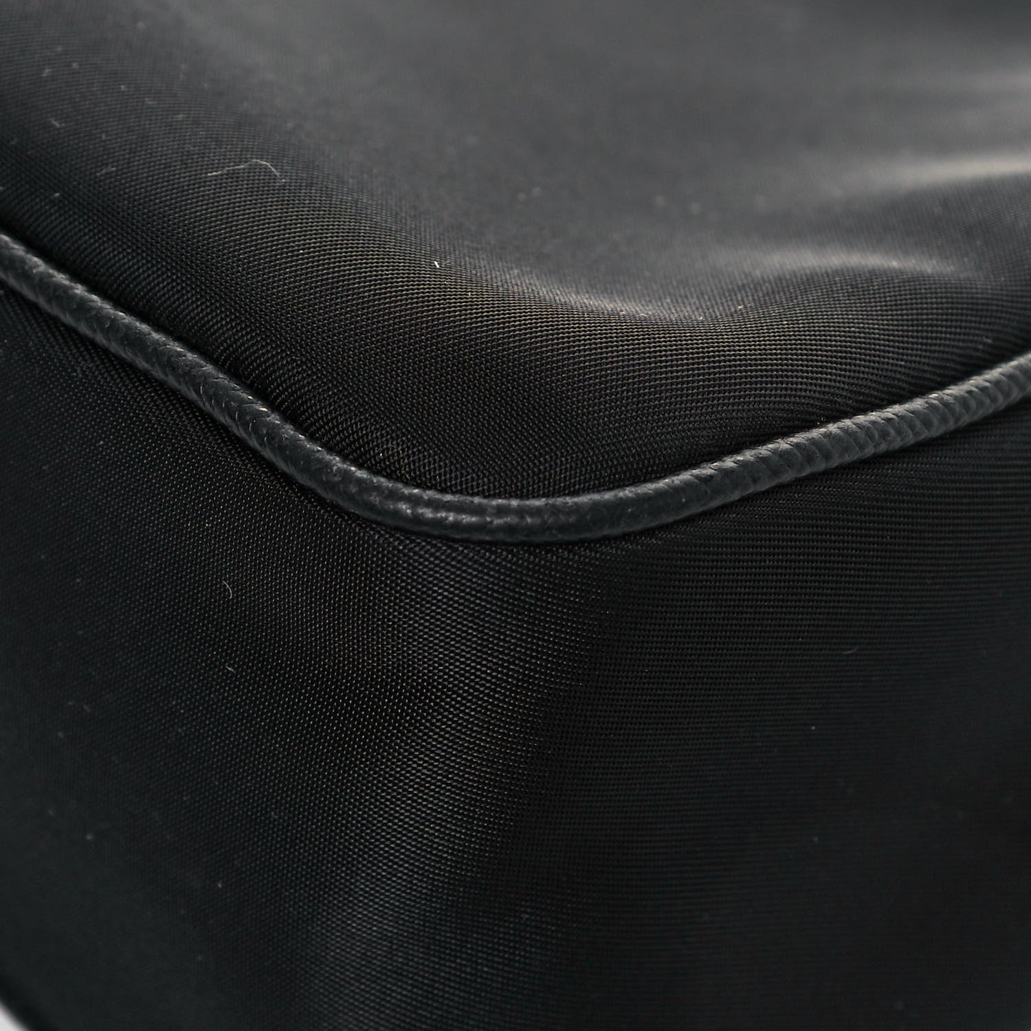 Prada Nylon Re-Edition 2005 Shoulder Bag Black 11 of 14